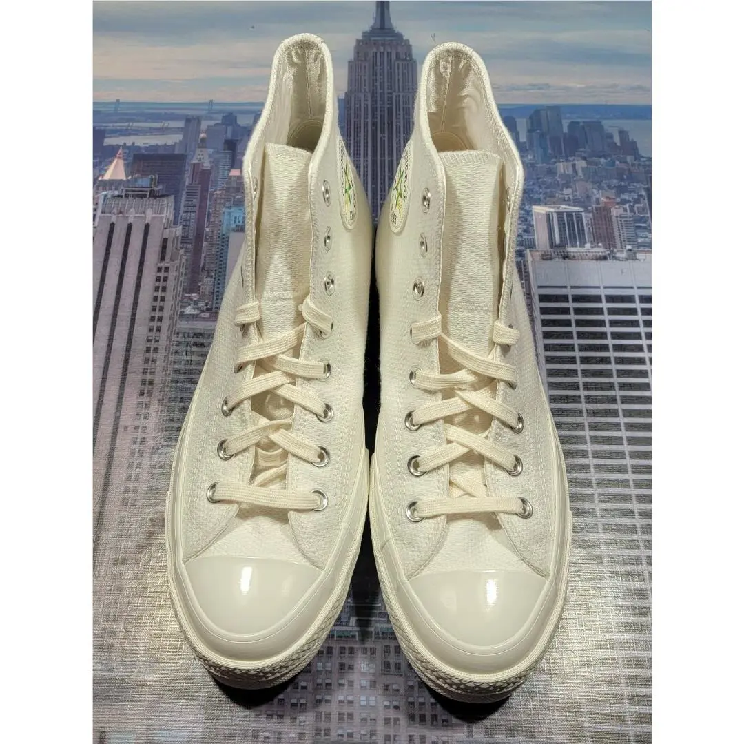Converse shoes - Breaking Down Barriers - Breaking Down Barriers - 170999c - Vintage White 1
