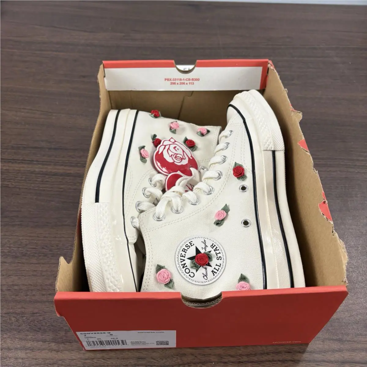 Converse shoes - Converse Chuck Taylor - Chuck Taylor - A10637C - White, Manufacturer: Egret/Red/Lt Jellyfish Jitter 5