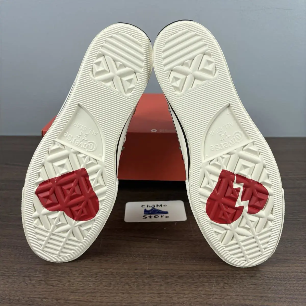 Converse shoes - Converse Chuck Taylor - Chuck Taylor - A10637C - White, Manufacturer: Egret/Red/Lt Jellyfish Jitter 7