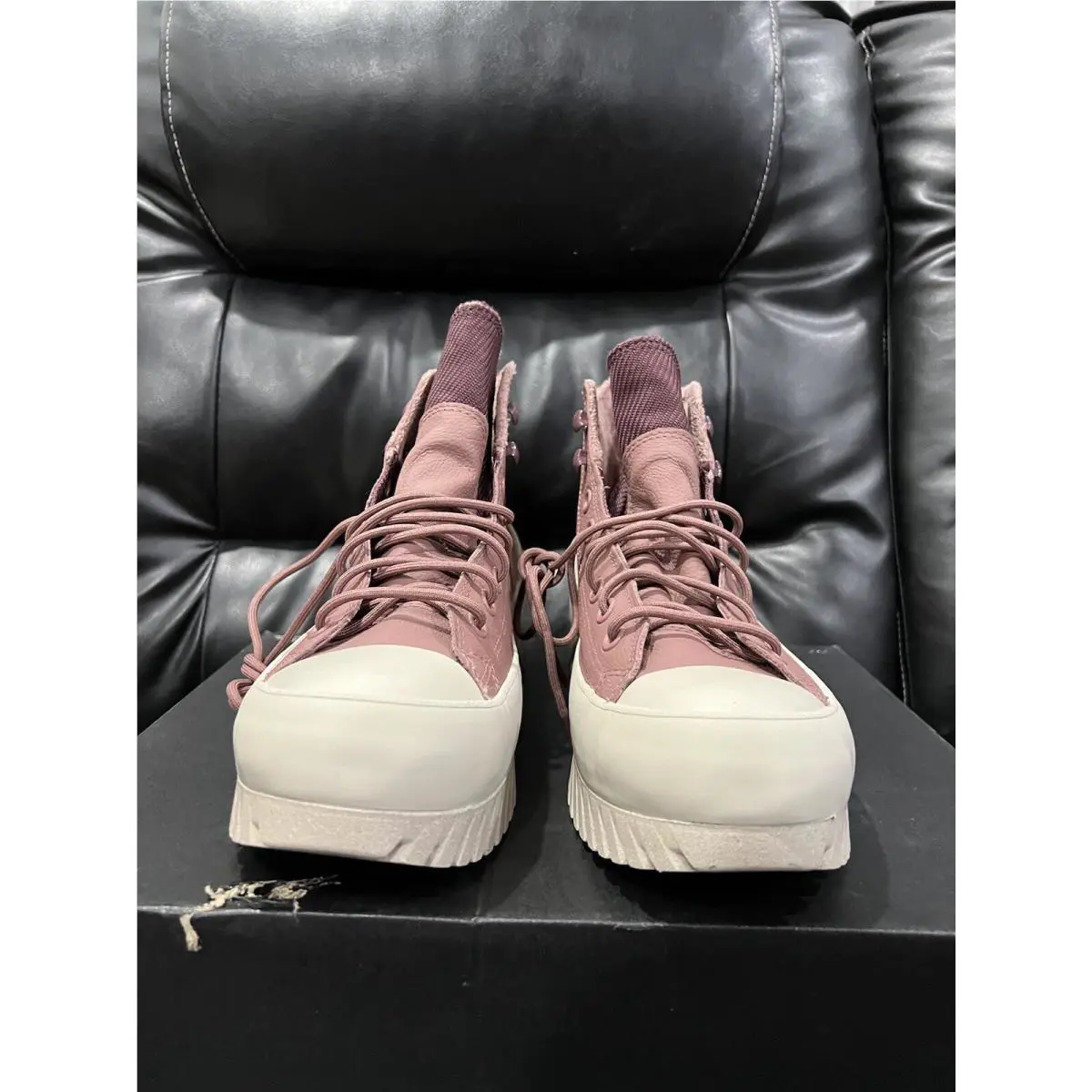 Converse shoes - Converse Chuck Taylor All Star Lugged 2.0 - A01329C - Pink 2