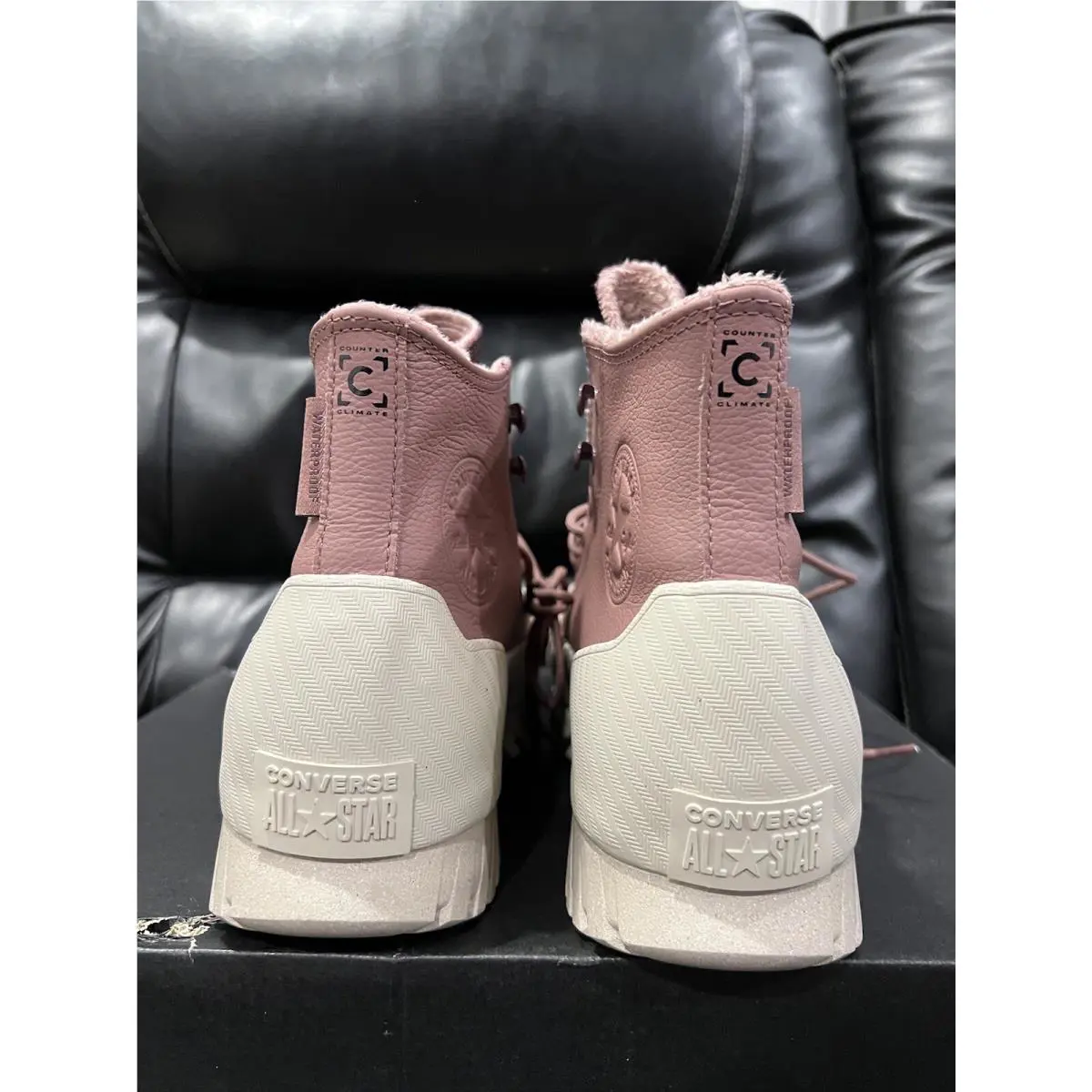 Converse shoes - Converse Chuck Taylor All Star Lugged 2.0 - A01329C - Pink 3