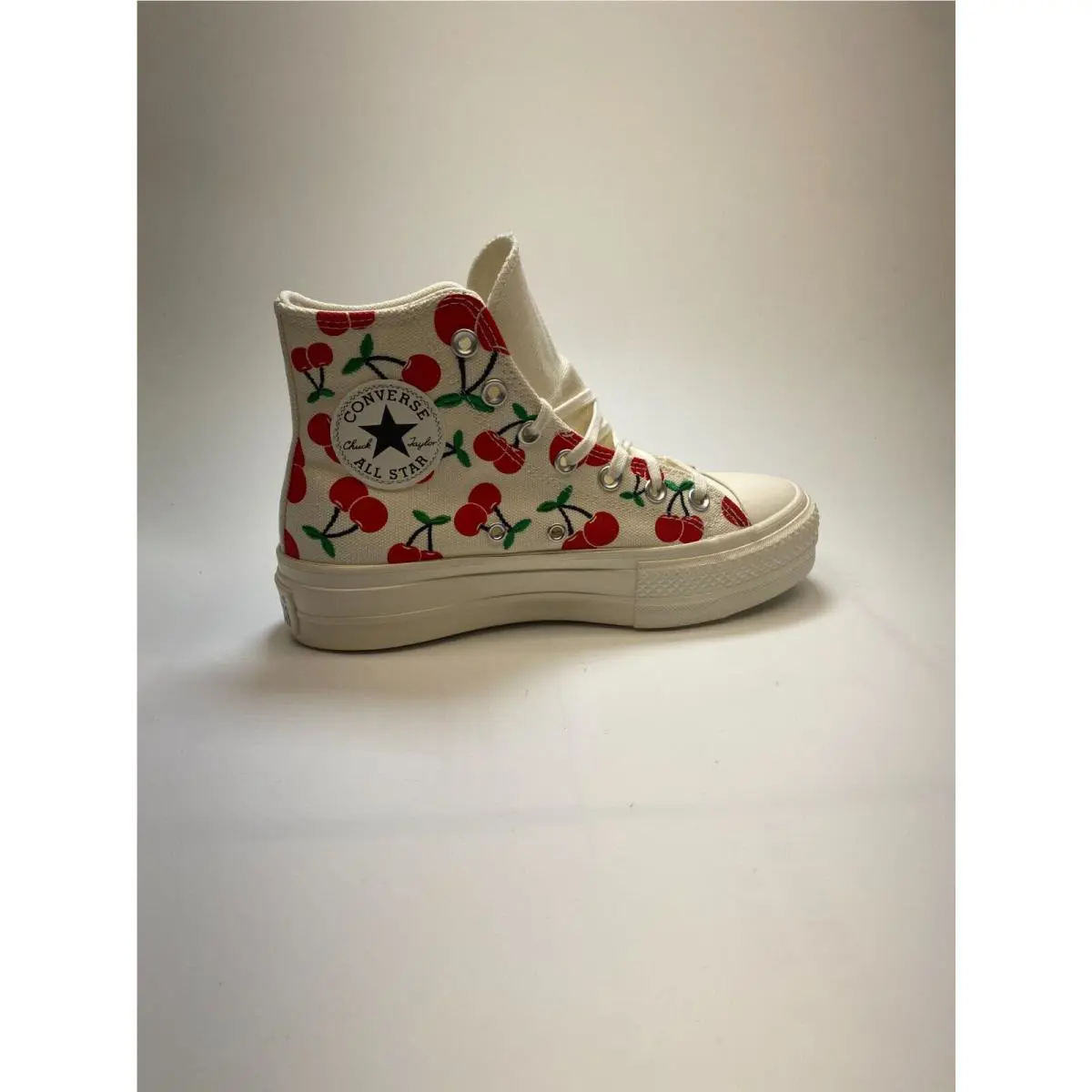 Converse shoes - Converse Chuck Taylor - Chuck Taylor - White 2