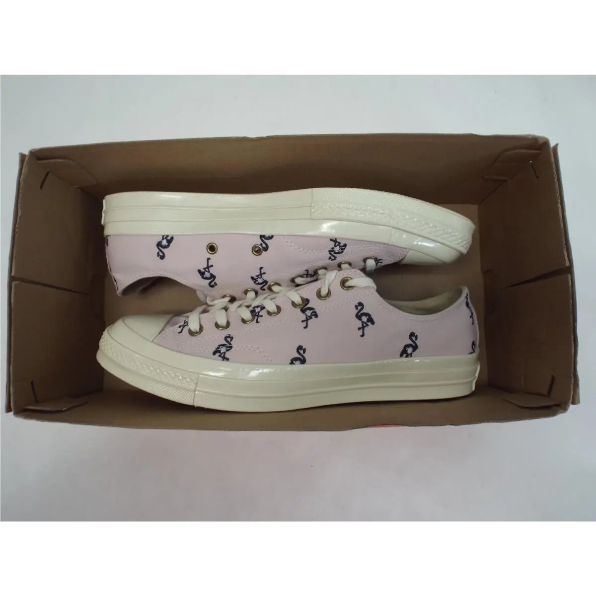 Converse shoes - Chuck 70 OX - Chuck - 160506C - Barely Rose 2