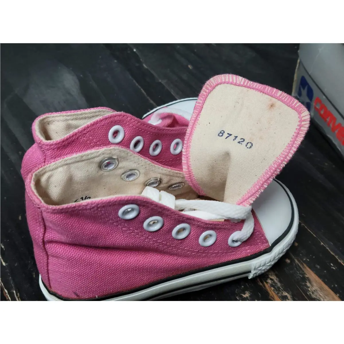 Converse shoes - Pink 4