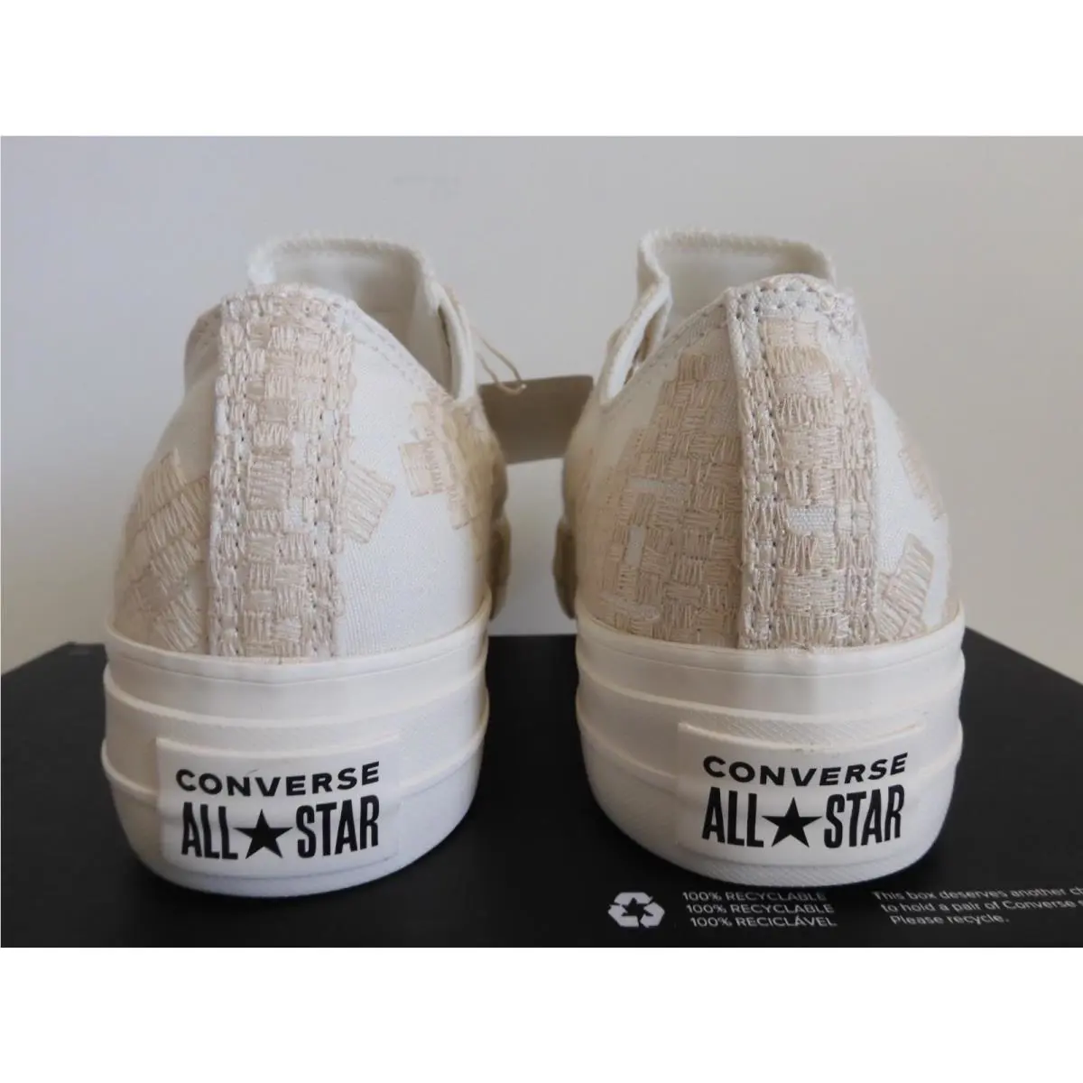 Converse shoes - Converse Chuck Taylor All Star Lift - A02225C - White (UPC: 194433661973) 2