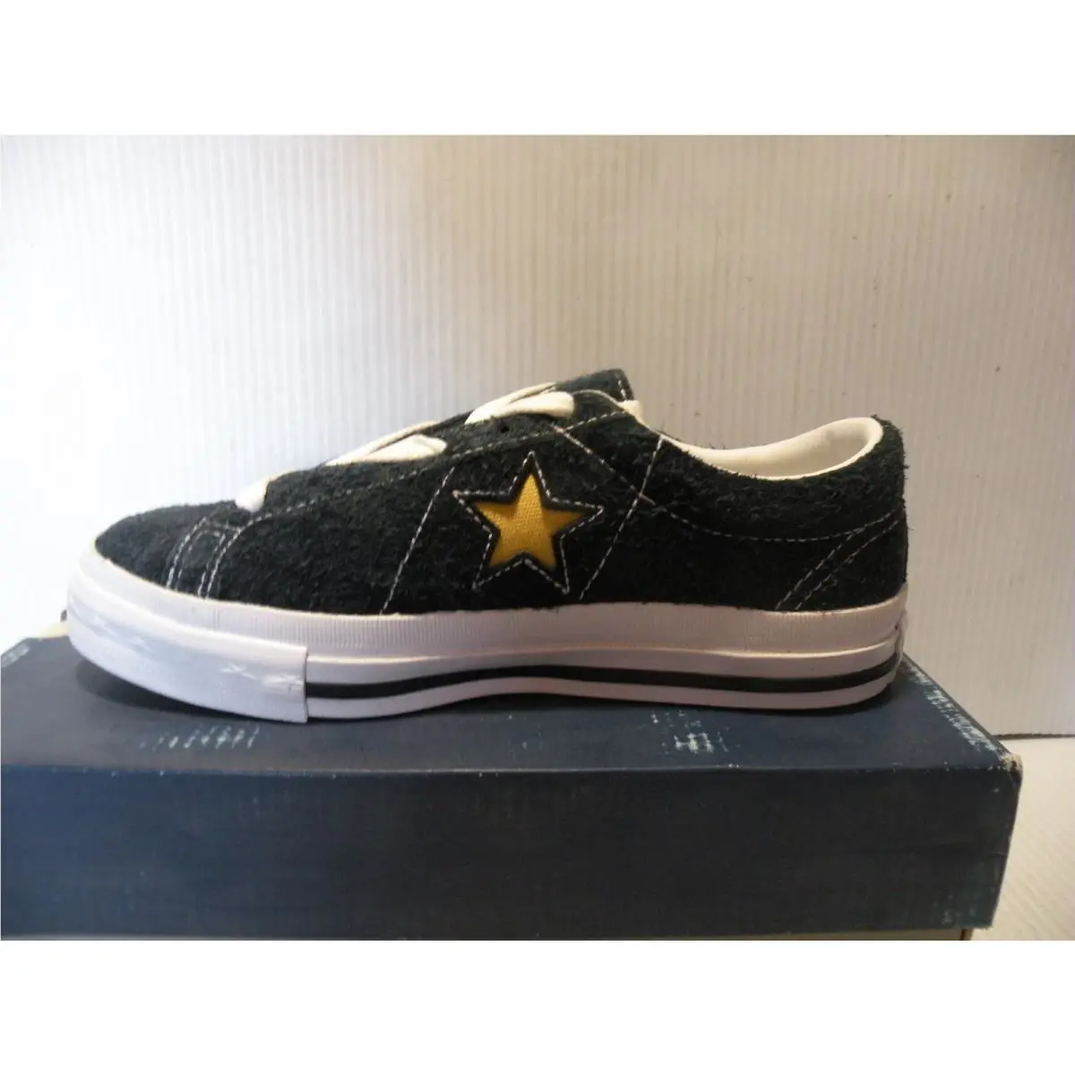 Converse shoes - BLACK / YELLOW - 1J156 2