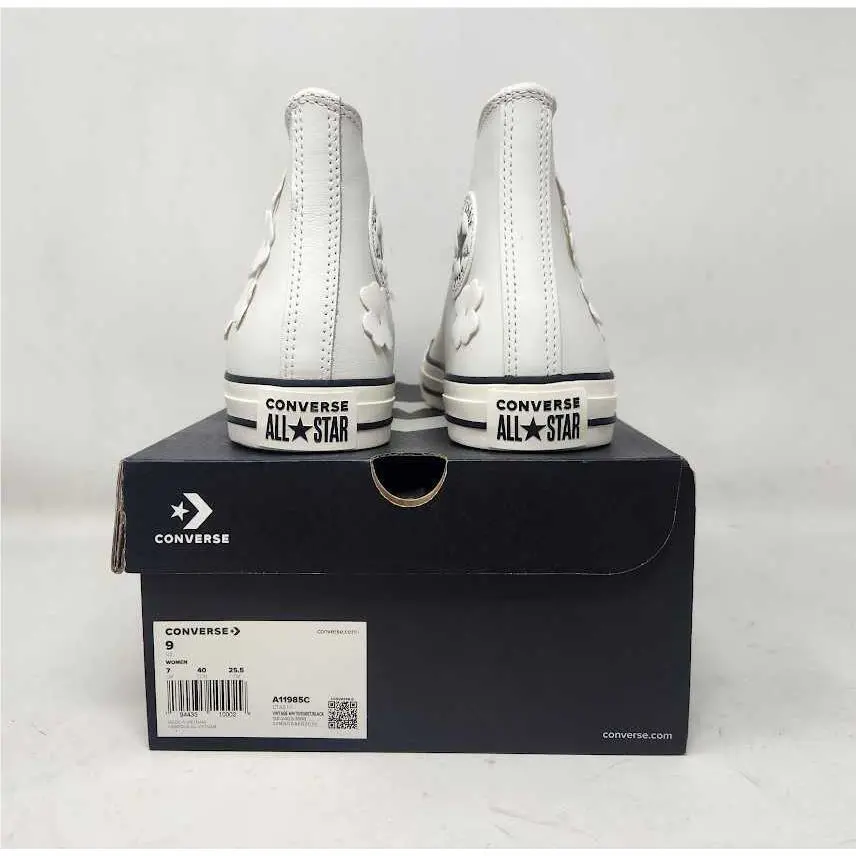 Converse shoes - White 1