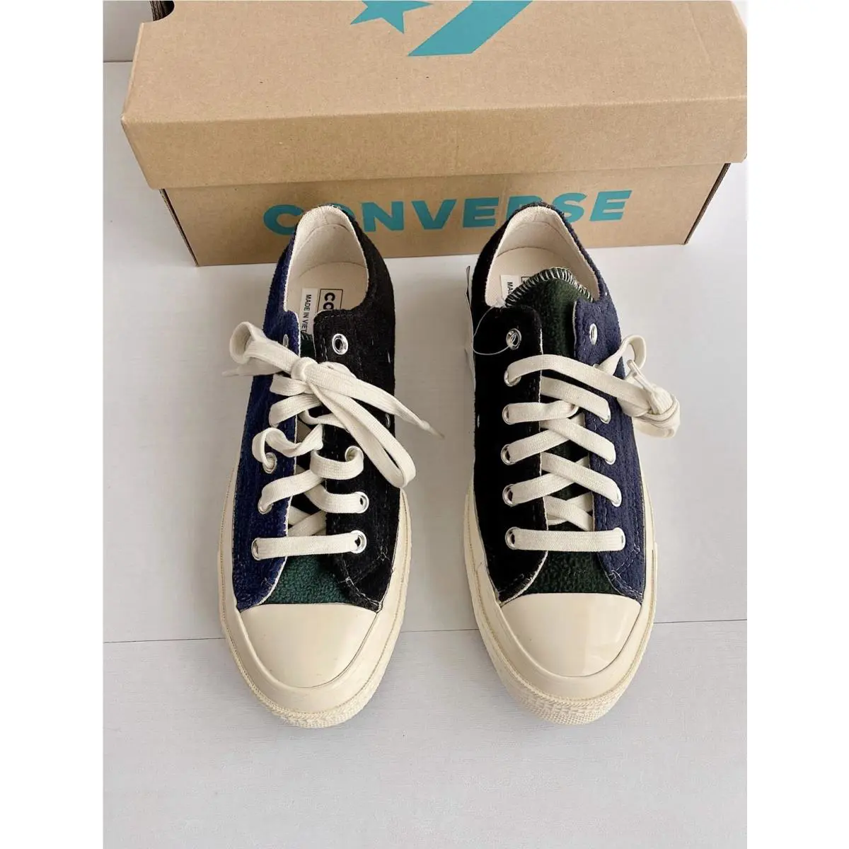Converse shoes - Converse Chuck Taylor - Chuck Taylor - 172268C - Multicolor 1
