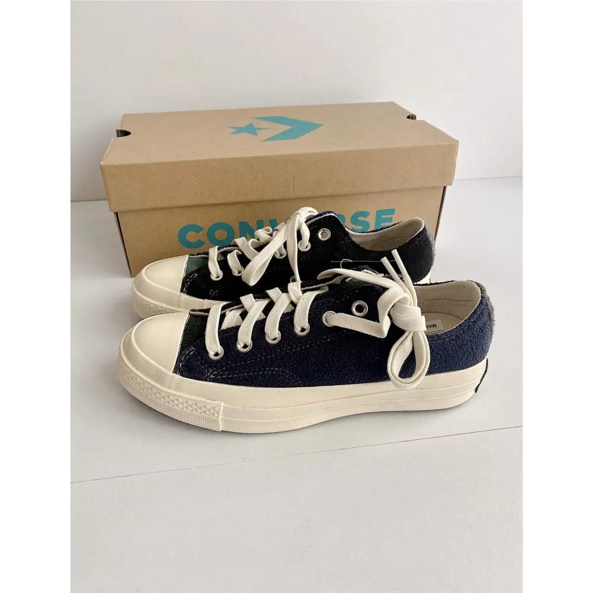 Converse shoes - Converse Chuck Taylor - Chuck Taylor - 172268C - Multicolor 2