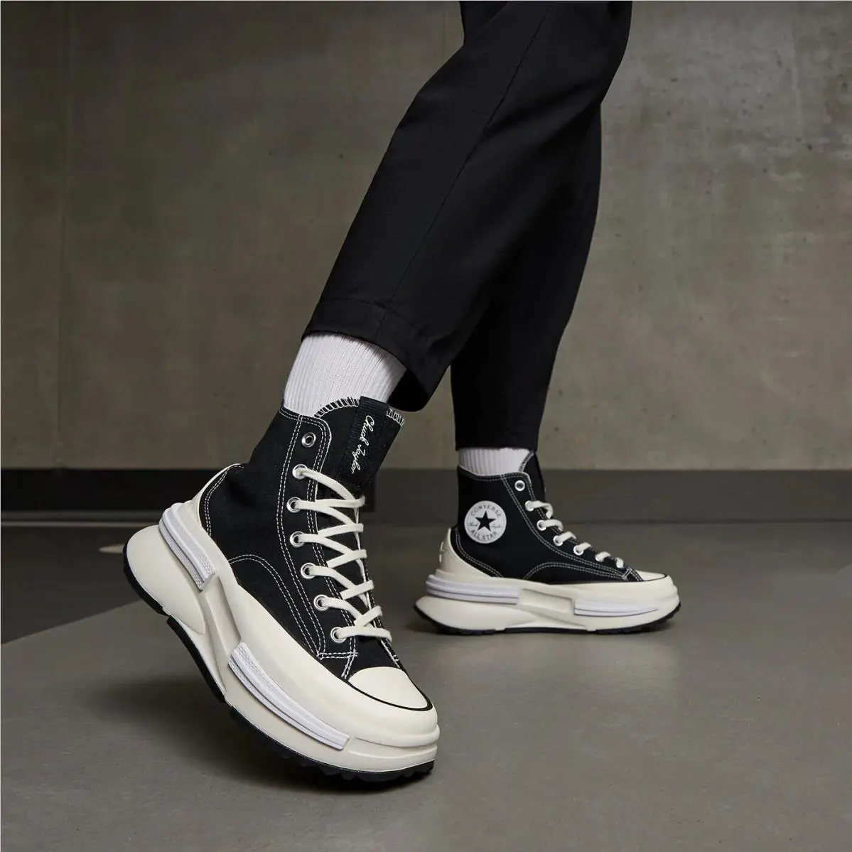 Converse shoes - BLACK / WHITE - A00869C 9