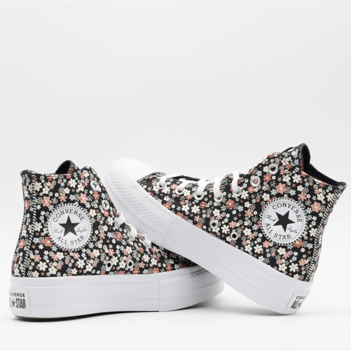 Converse Women`s 7 Hi Top Sneakers Platform Ctas Lift Embroidered Flower A14264C
