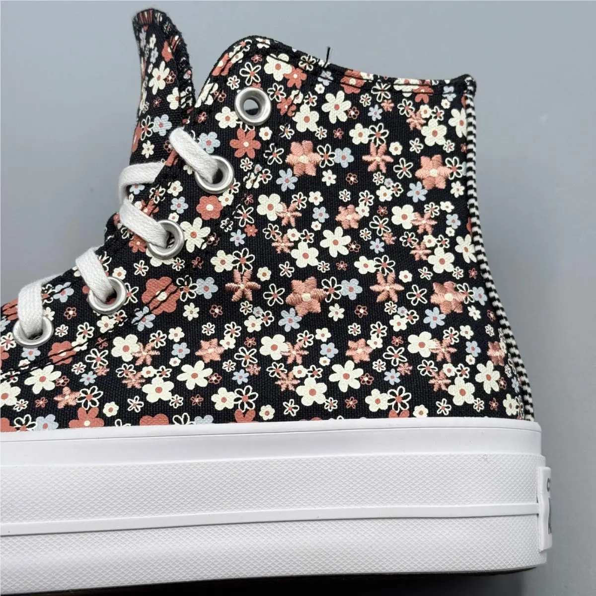 Converse shoes - Converse CTAS Lift - CTAS Lift - A14264C - Multicolor 1