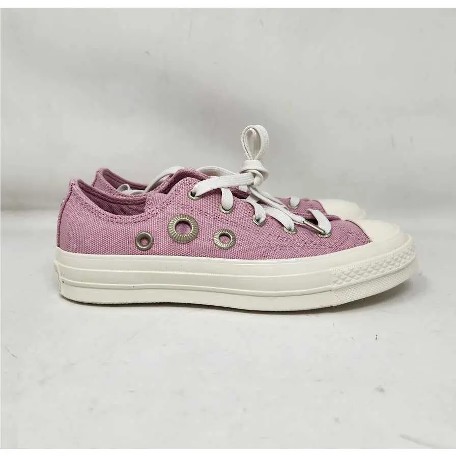 Converse shoes - Pink 1