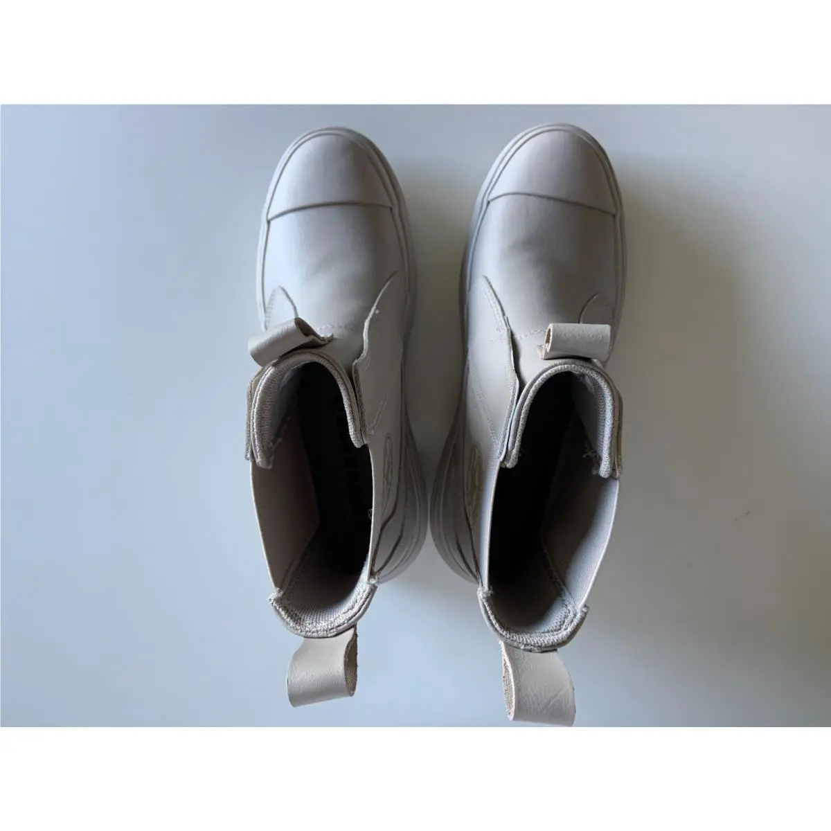 Converse shoes - PAPYRUS (UPC: 194434983234) 0