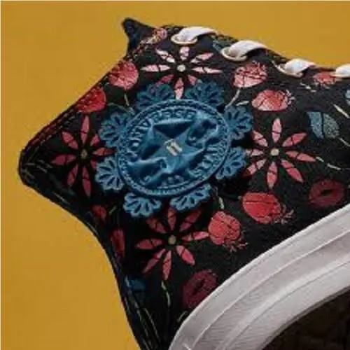 Converse shoes - Black/Univ Red/Cape Blue - 168610C 4