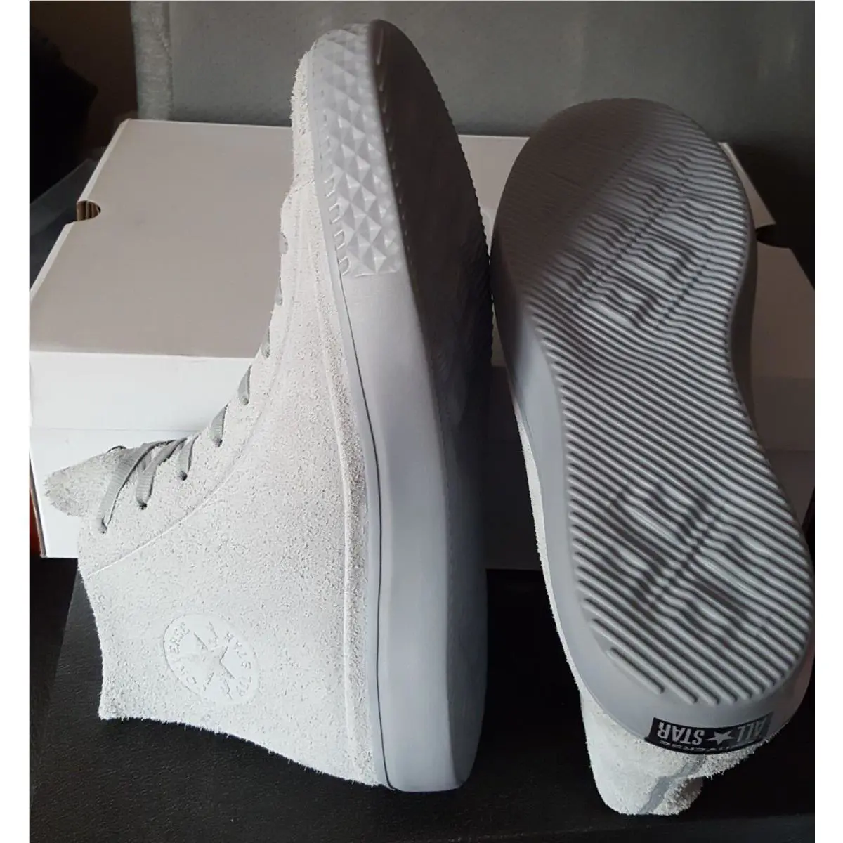 Converse shoes - Wolf grey/silver/wolf grey (UPC: 888755048429) 2