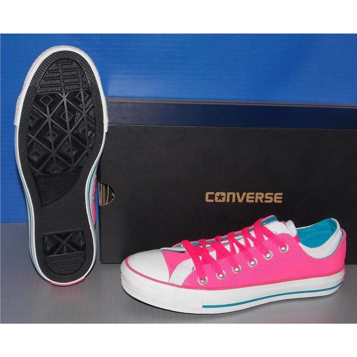 Converse shoes - Pink (UPC: 886952190378) 0