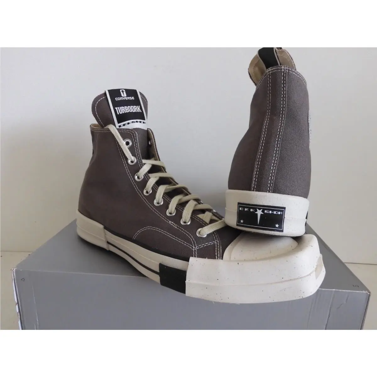 Converse shoes - Converse Chuck Taylor All Star `70 High - A03938C - Brown (UPC: 194434194951) 0