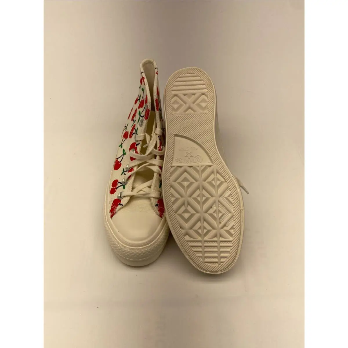 Converse shoes - White 6
