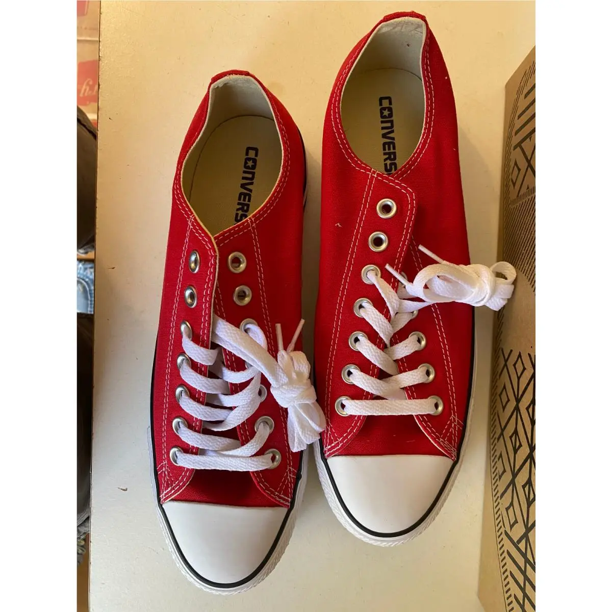 Converse Chuck Taylor All Star Sneakers Classic OX Red M9696C Men 9.5 - Red