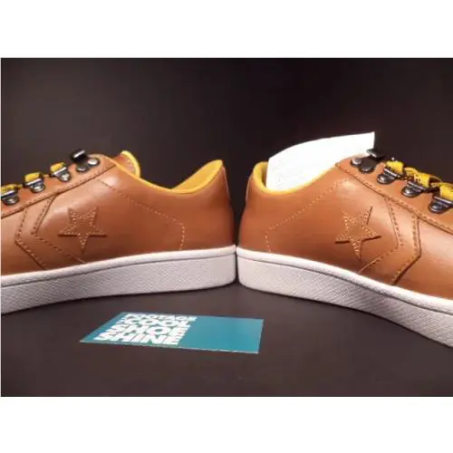 Converse shoes - Converse Pro Leather UND Ox - 137373C - Brown 1