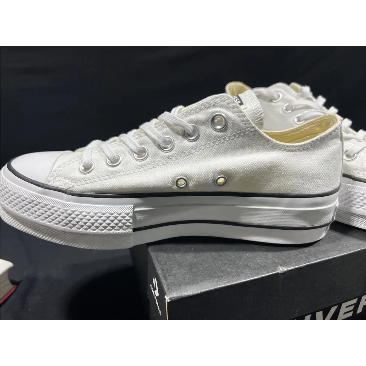 Converse shoes - Converse Chuck Taylor All Star - 560251C-102-7 US - White/Black/White (UPC: 888755249499) 4