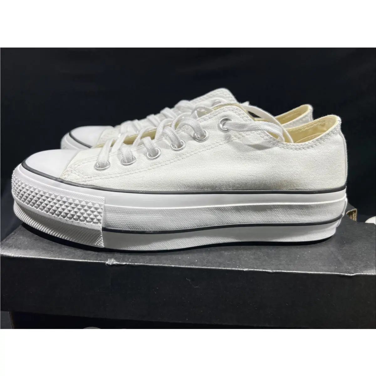 Converse shoes - Converse Chuck Taylor All Star - 560251C-102-7 US - White/Black/White (UPC: 888755249499) 7