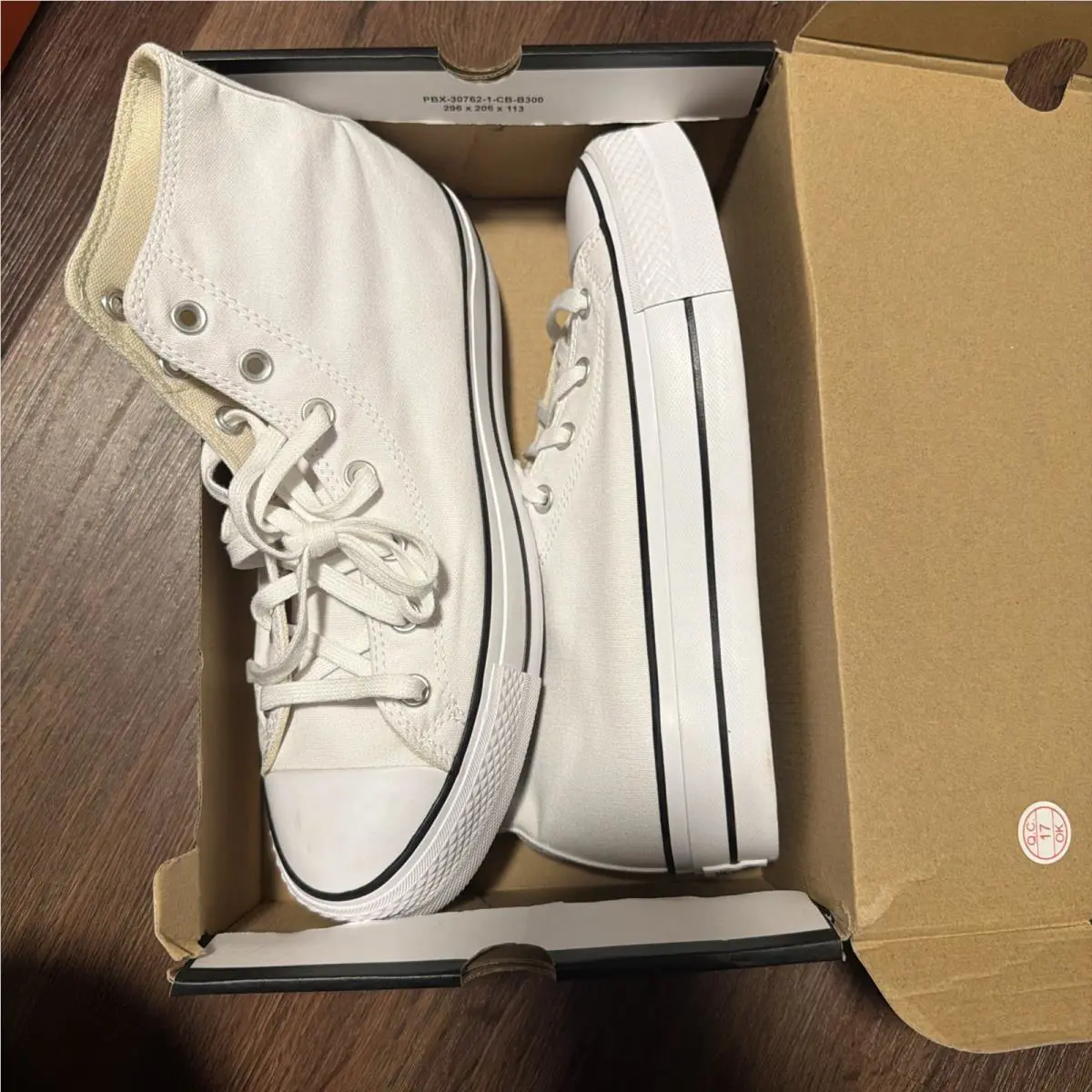 Converse shoes - Converse Chuck Taylor All-Star Lift Platform - All Star - Ivory 1
