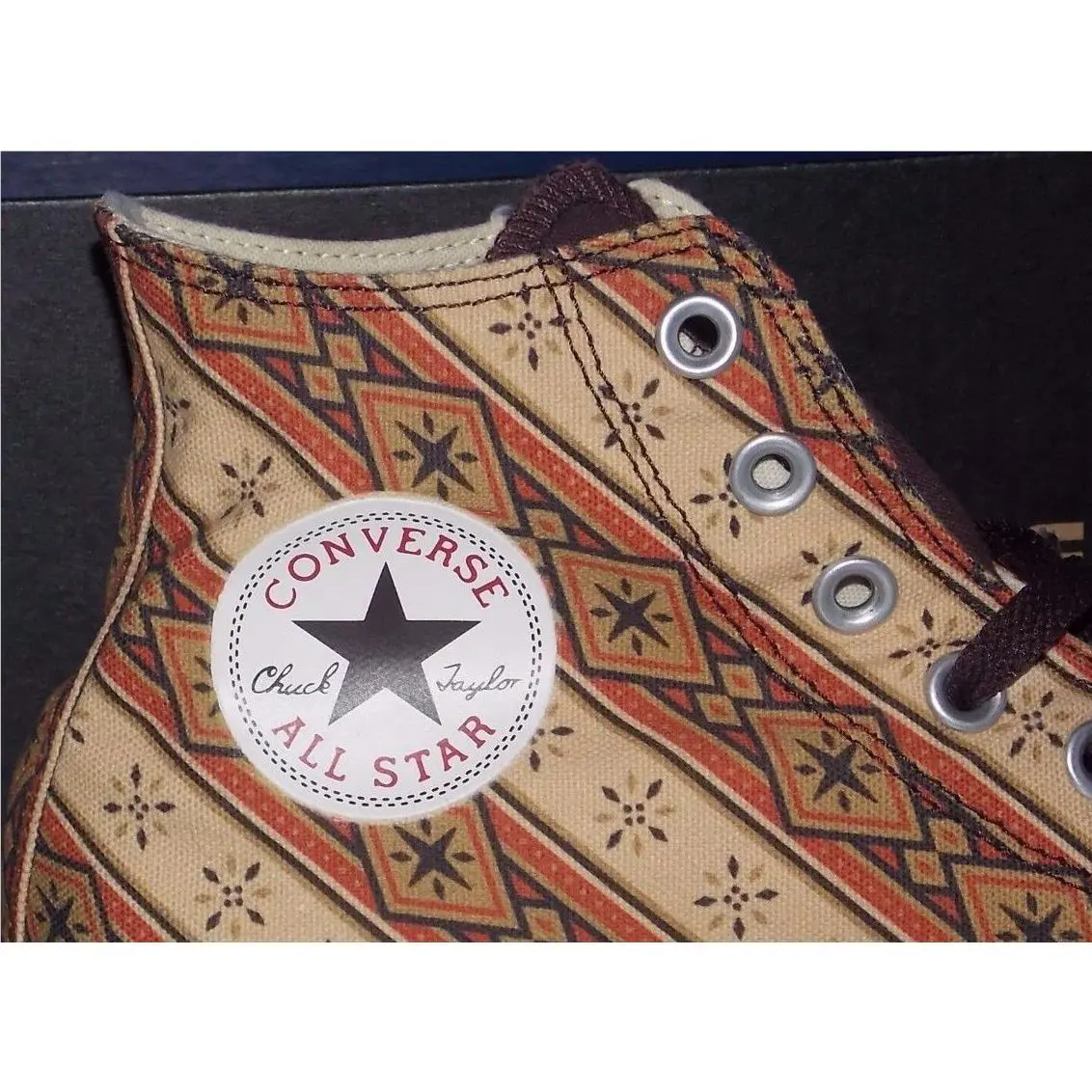 Converse shoes - Orange (UPC: 886955007406) 0