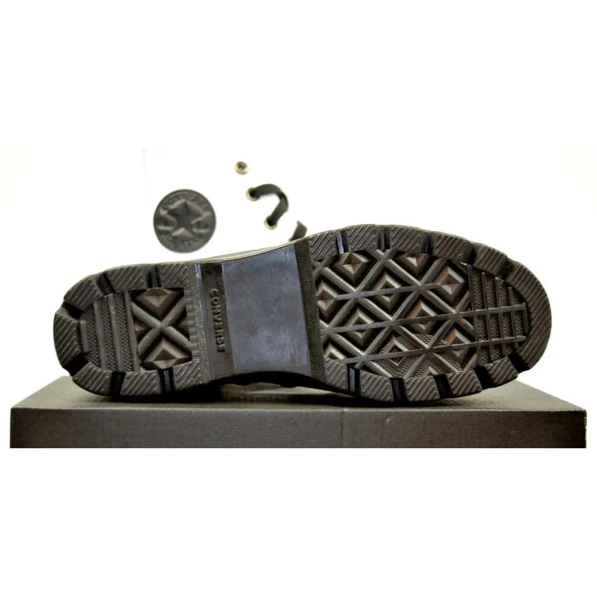 Converse shoes - CONVERSE Surface Fusion Lugged Chuck Taylor - White / Black (UPC: 194433244374) 3