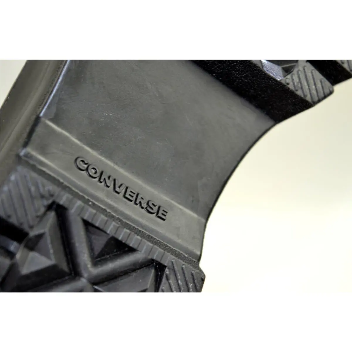 Converse shoes - CONVERSE Surface Fusion Lugged Chuck Taylor - White / Black (UPC: 194433244374) 5