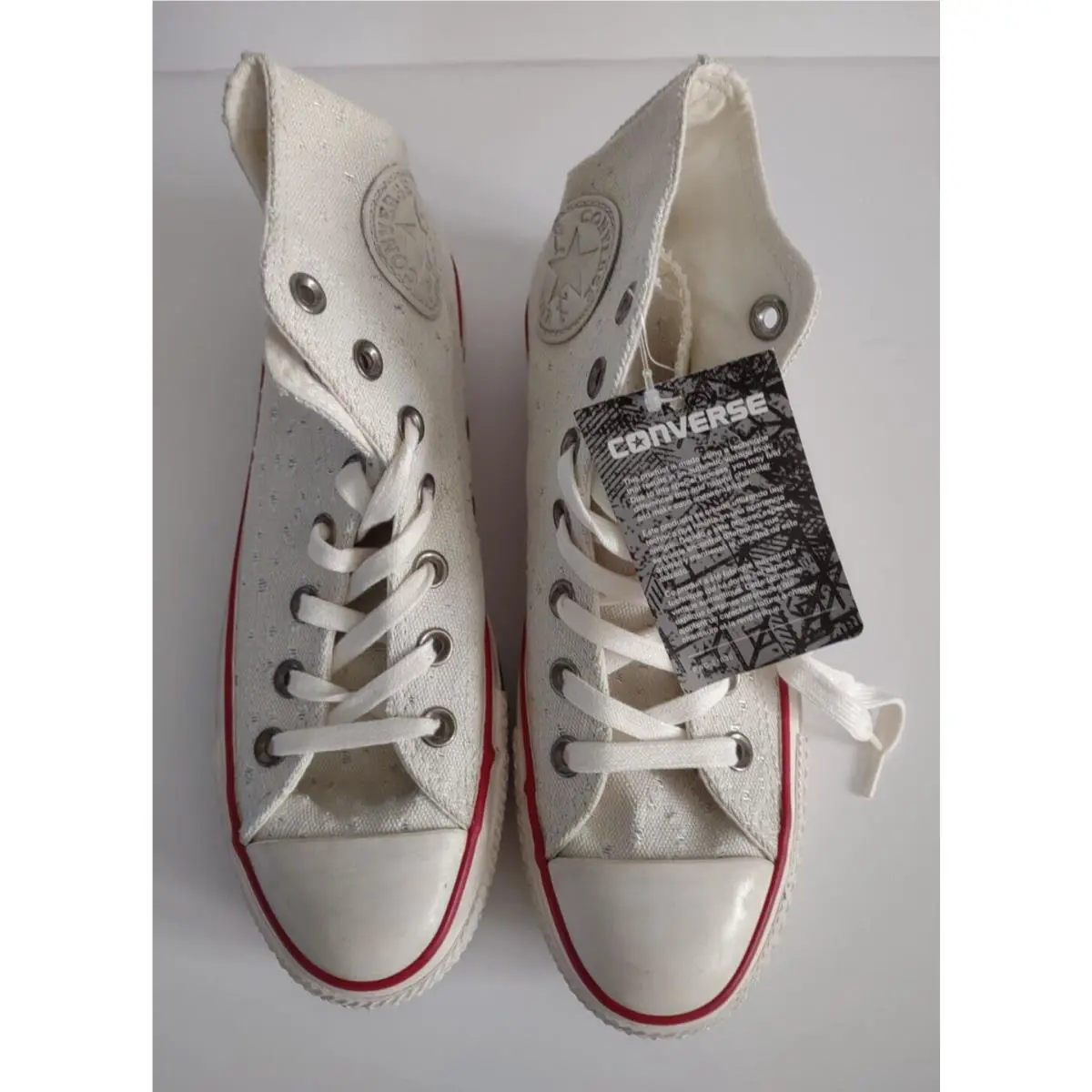 Converse shoes - White 4