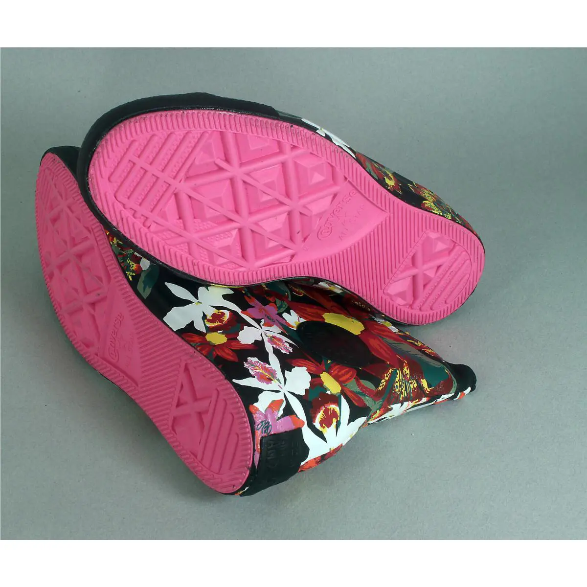Converse shoes - Black (UPC: 888754003511) 2