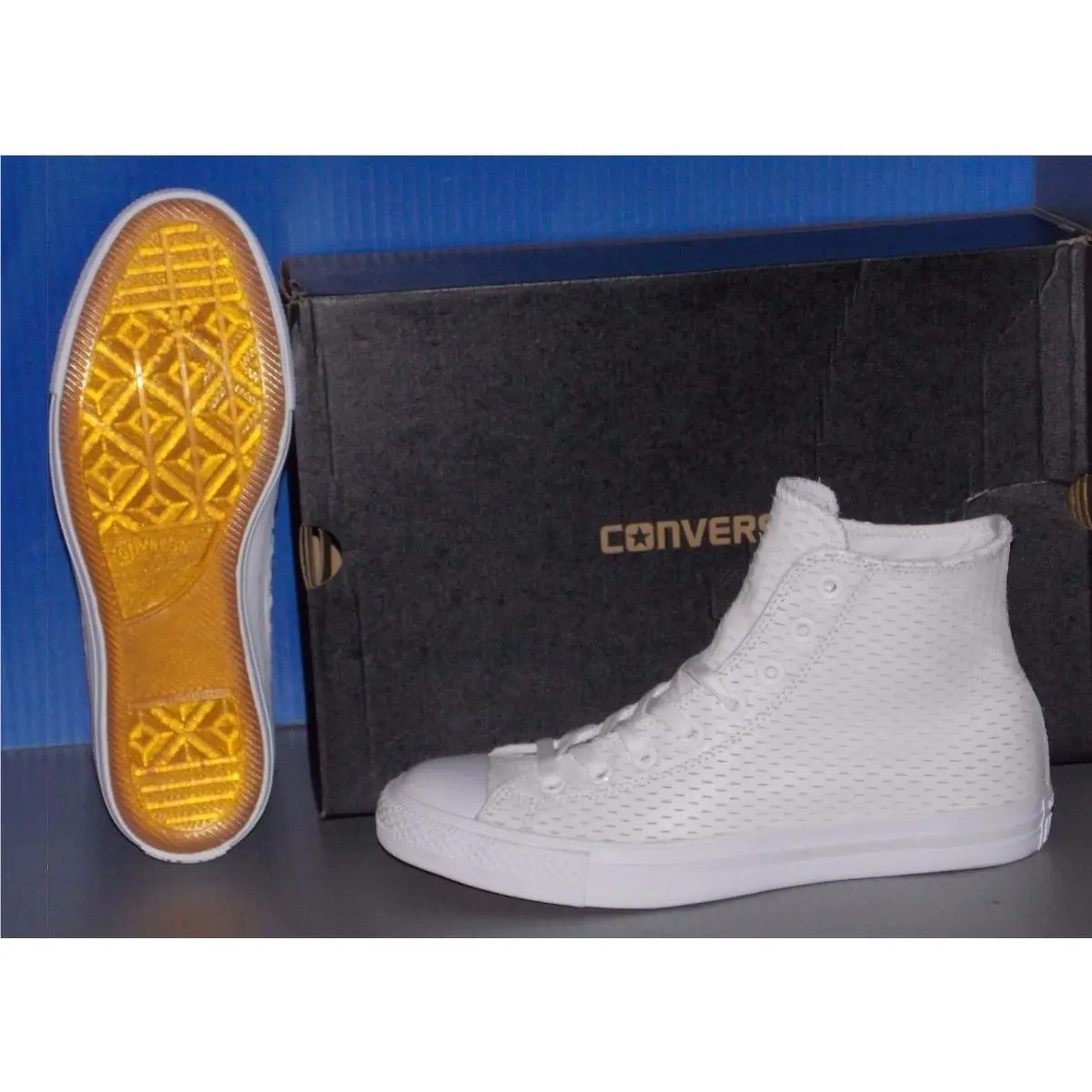 Converse shoes - White (UPC: 888753513158) 1