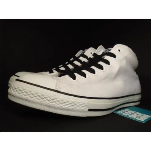 Converse shoes - White 2