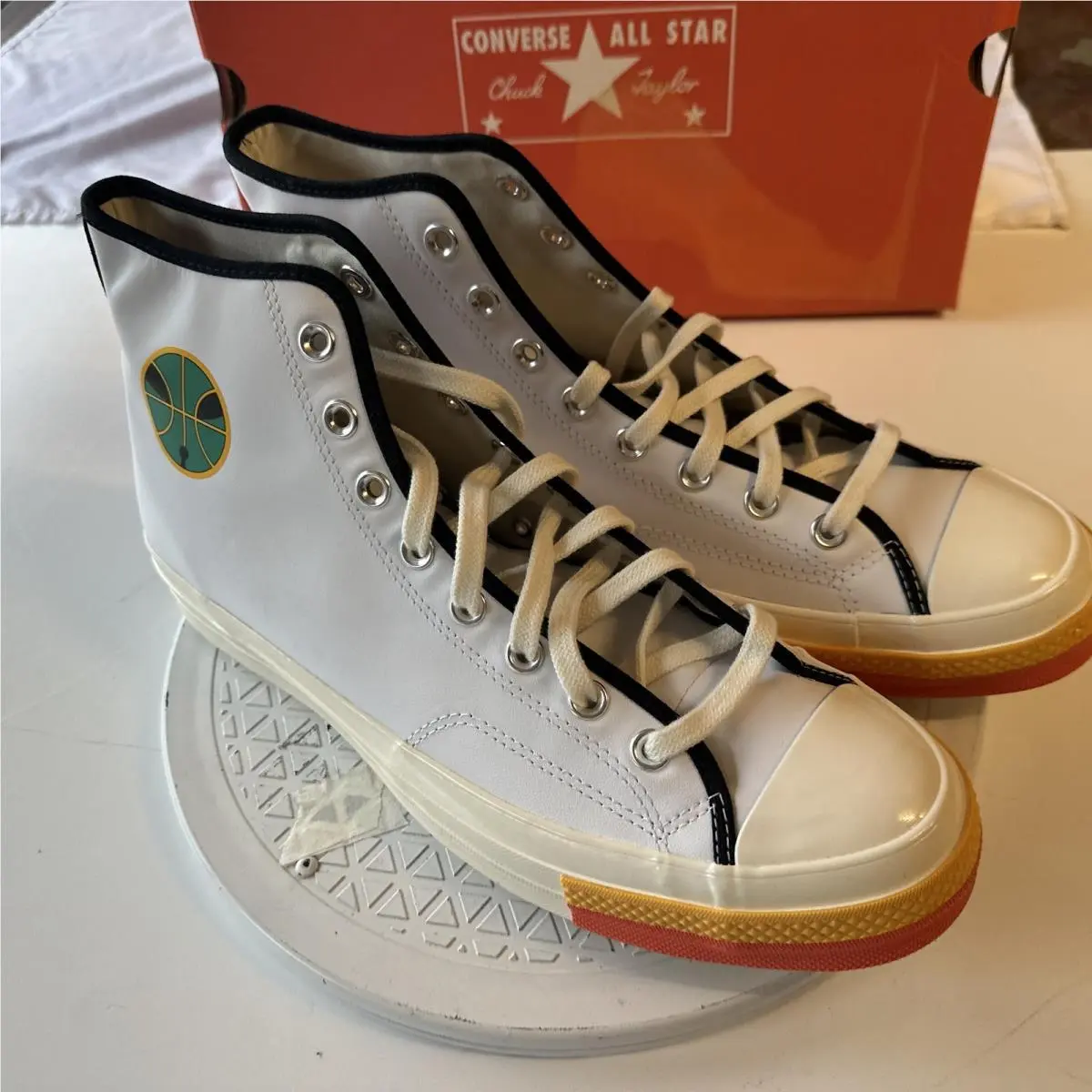 Converse shoes - ROSWELL RAYGUNS 171167C - ROSWELL RAYGUNS - 171167C - White, Manufacturer: White / Orange / Yellow (UPC: 194432839366) 6