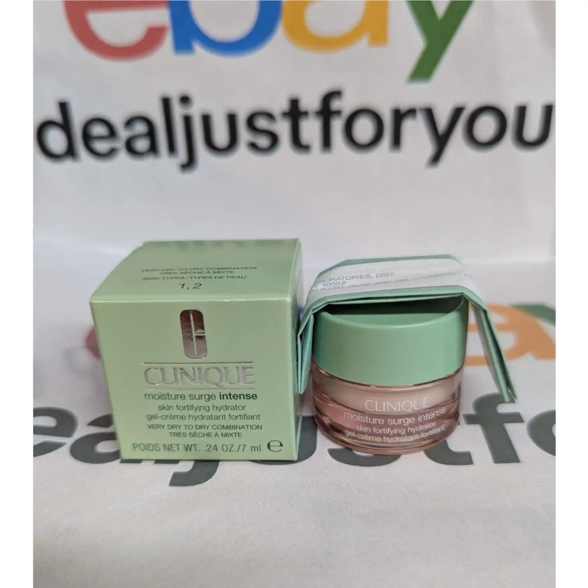 Moisture Surge Intense Skin Fortifying Hydrator 1.7 oz/0.5 0.24 oz/7 ml by Clinique
