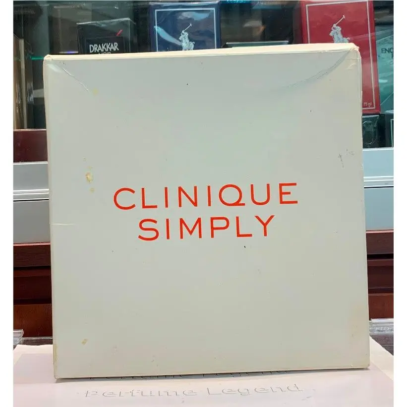 Clinique Simply 3PC Set For Women 1.7 OZ Parfum Spray Candle Body MOIST.NIB.3775