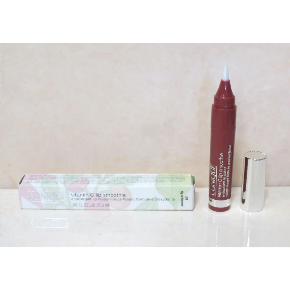 Clinique Vitamin C Lip Smoothie Antioxidant Lip Color 01 Fig-a-licious Rare