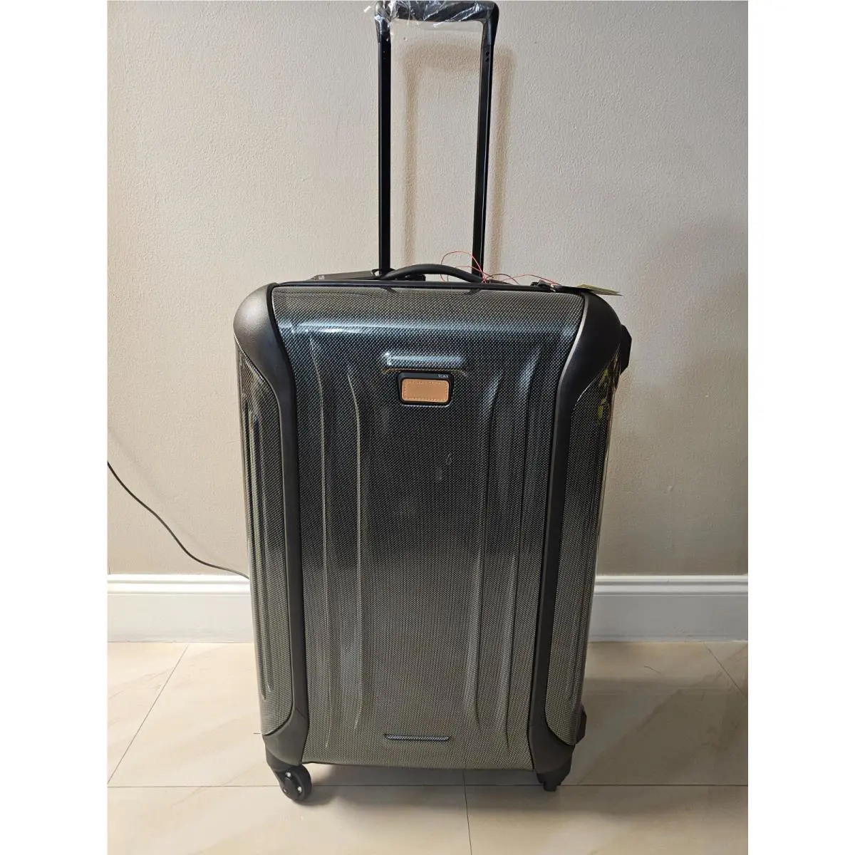 Tumi Vapor Extended Trip Spinner Large Case Hard 30