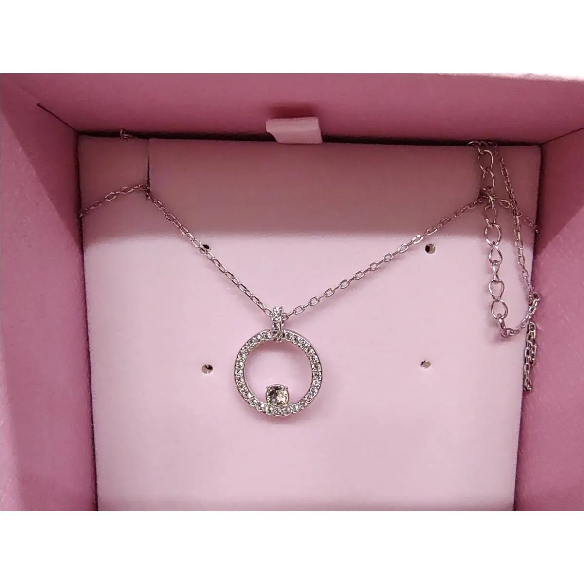 Women`s Pendant with Chain Creativity Circle Shape Crystals 5198686 by Swarovski