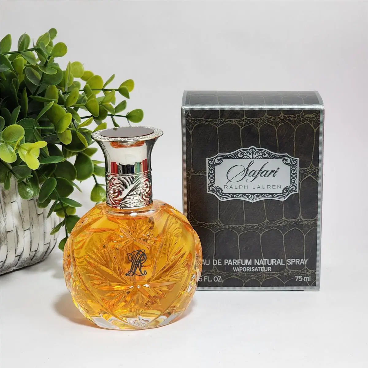Safari Ralph Lauren Eau de Parfum Spray Perfume For Women 2.5 fl oz / 75 mL