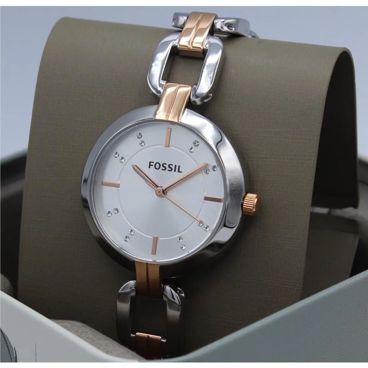 Fossil Kerrigan Crystals Rose Gold Silver Women`s BQ3341 Watch