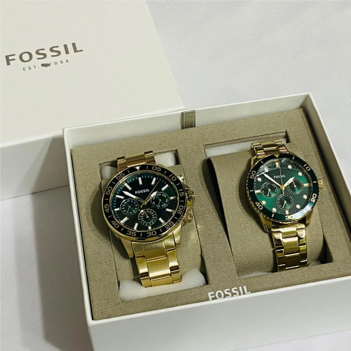 Fossil BQ2754SET Golden Green Chronograph Stainless Steel 5ATM Couples Watch Set
