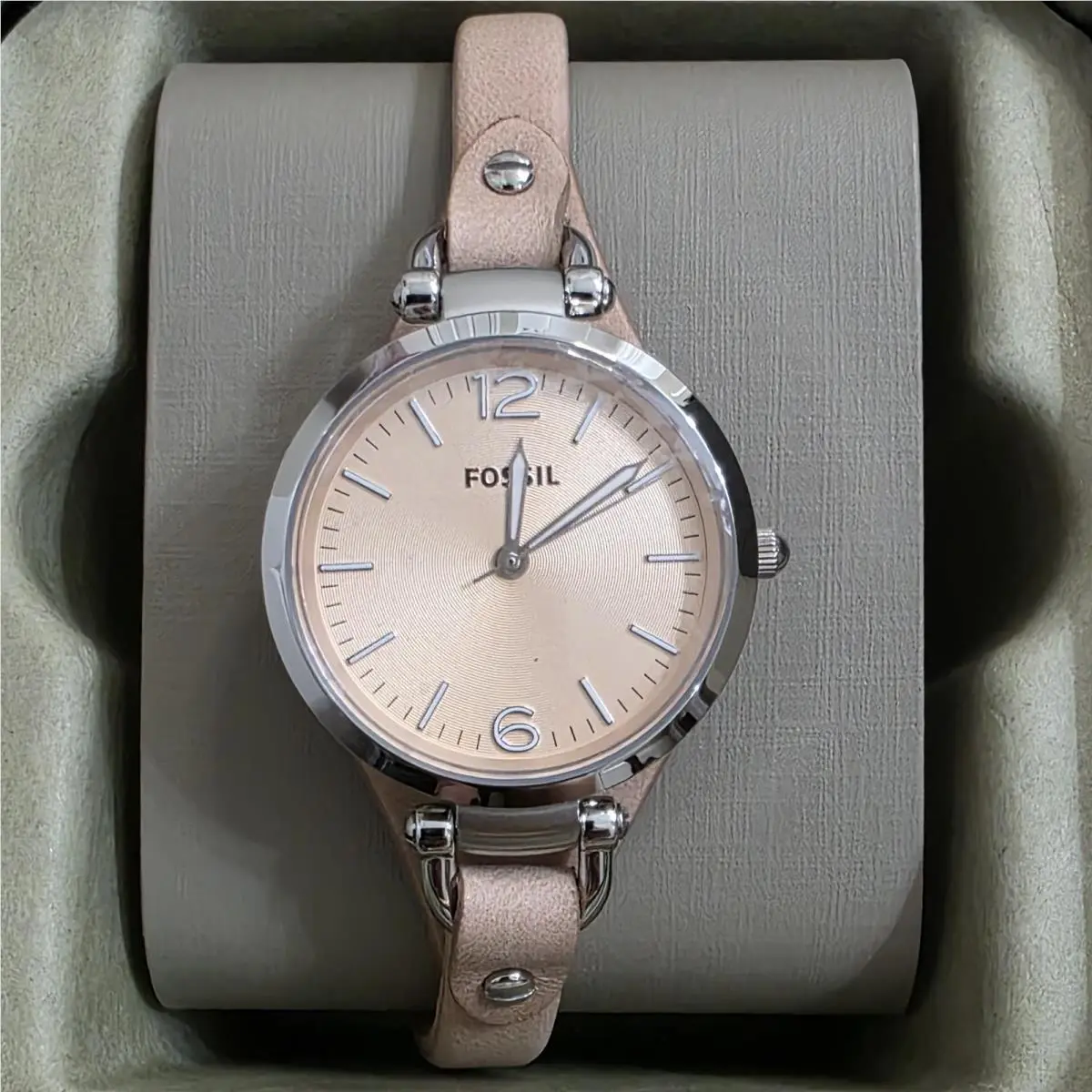 Fossil ES2830 Women’s Watch Silver Tone Leather Band Battery w/ T