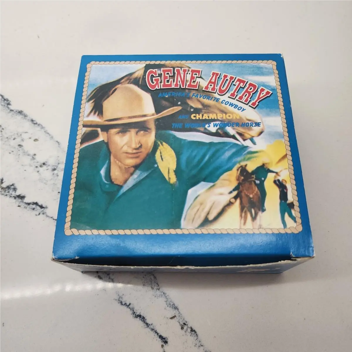 Fossil Gene Autry America`s Favorite Cowboy Character Watch Set Complete