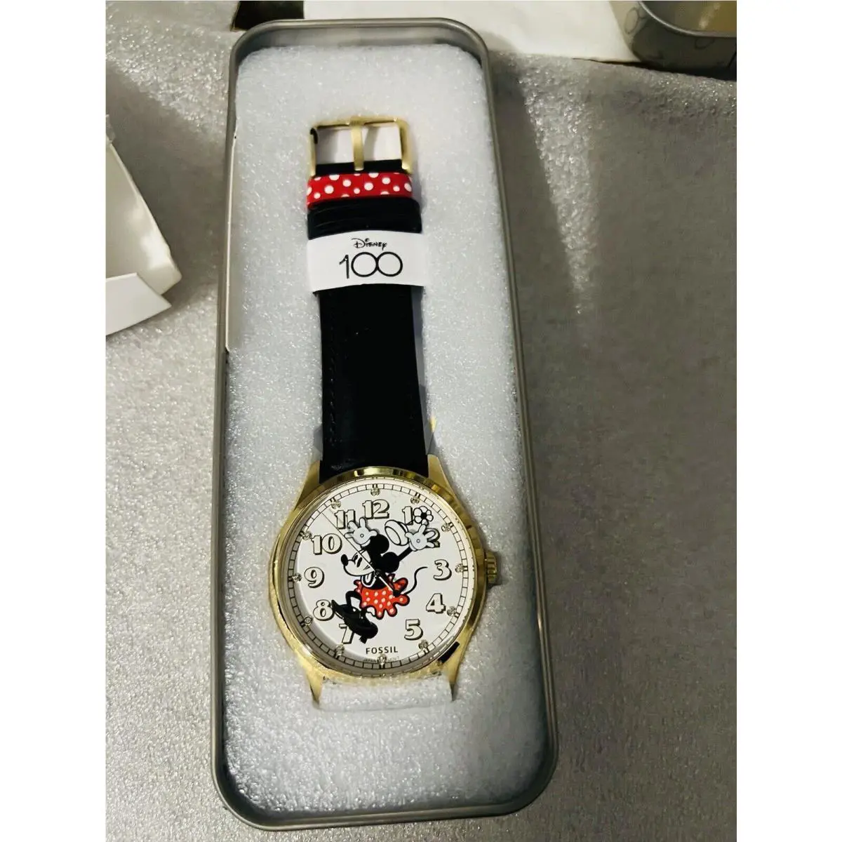 Fossil Disney Minnie Mouse Wrist Watch Special Edition Classic 40mm SE1113 Red