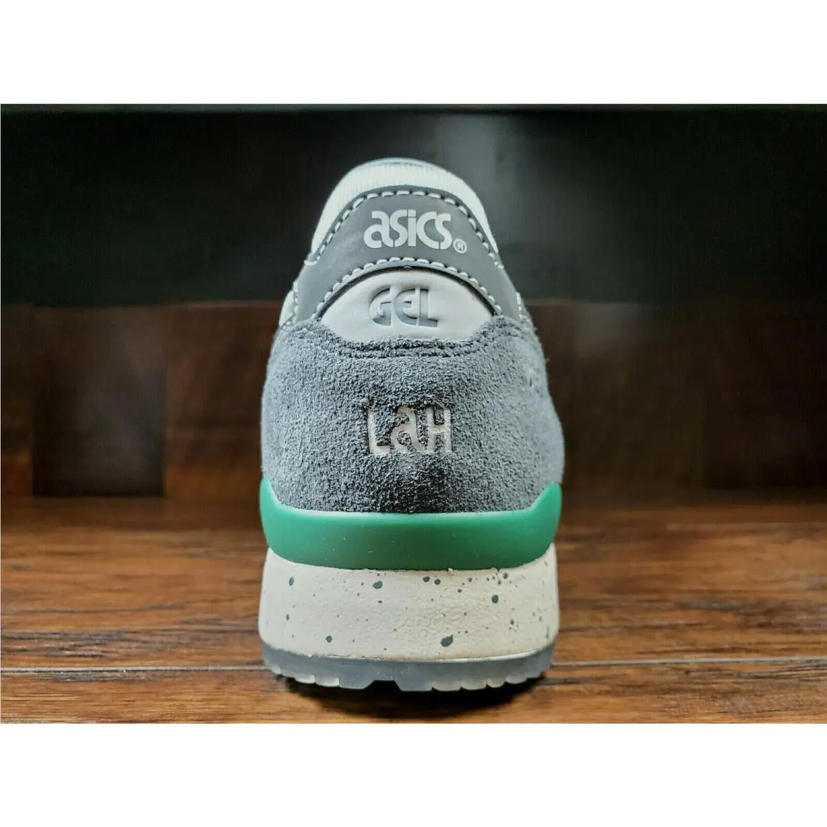 Asics shoes - ASICS GEL-Lyte III - III - 1203A073-020 - Piedmont Grey / Shamrock Green 3