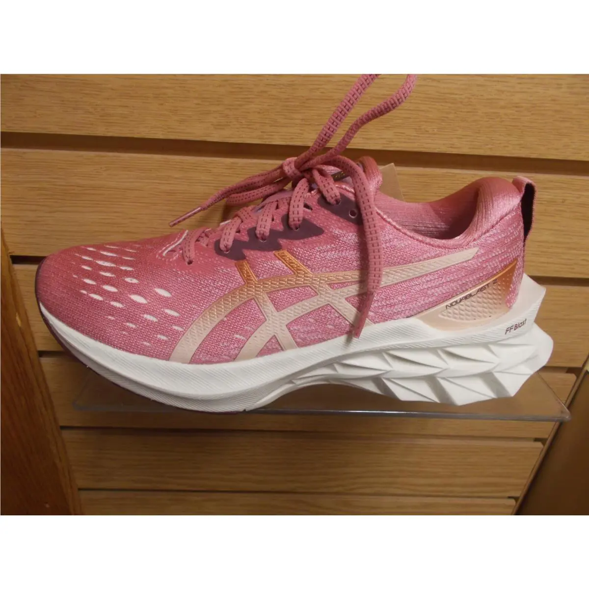 Asics Novablast 2 Women`s Running or Walking Shoe 6.5 Medium B Width Rose