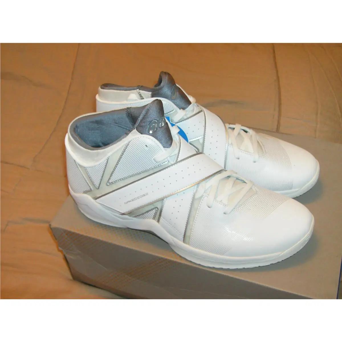 Asics shoes - TBFO2A - WHITE /SILVER 11